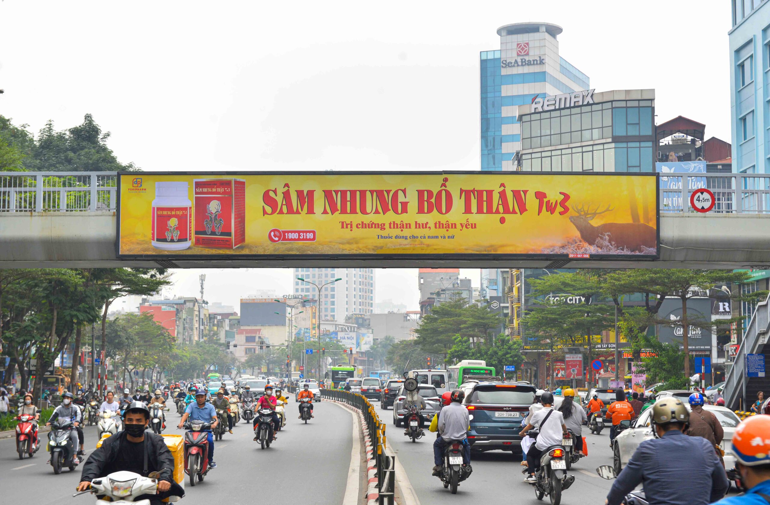 Ảnh gần hướng nhìn từ Nguyễn Lương Bằng đi Nguyễn Trãi