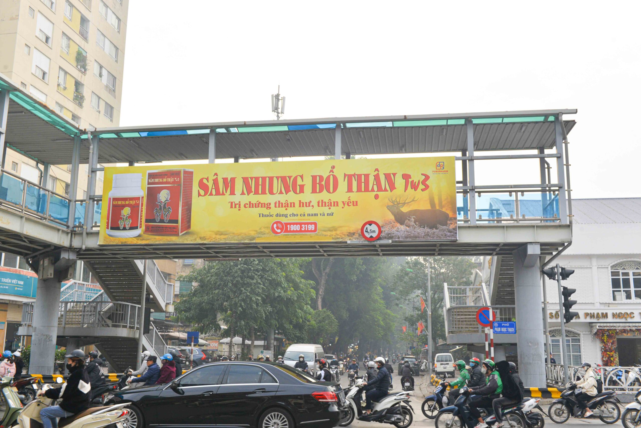 Ảnh gần hướng nhìn từ Phạm Ngọc Thạch đi Lương Định Của