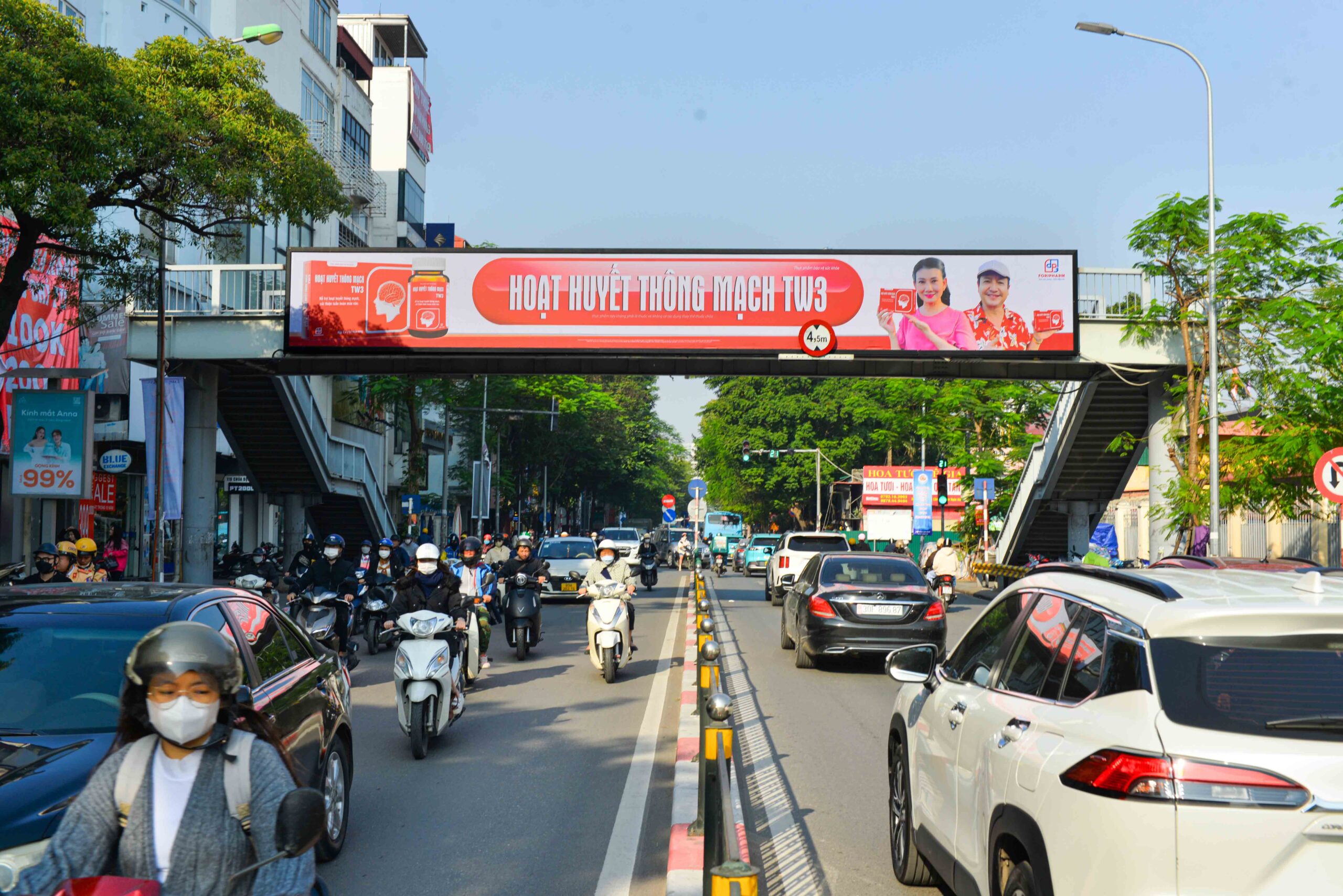 Ảnh xa hướng nhìn từ Phạm Ngọc Thạch đi Chùa Bộc