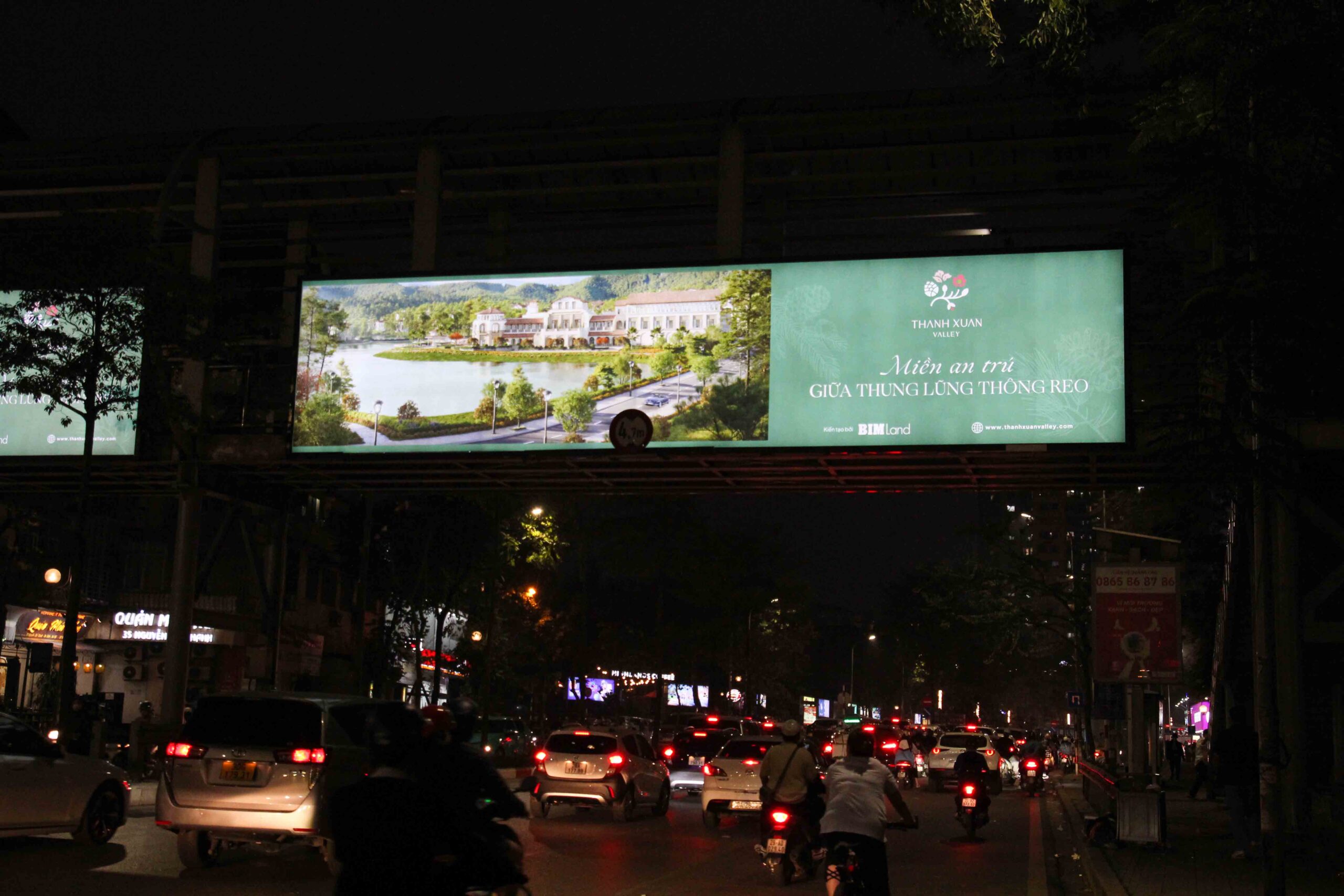 Ảnh gần hướng nhìn Liễu Giai đi Nguyễn Chí Thanh (CC)_1