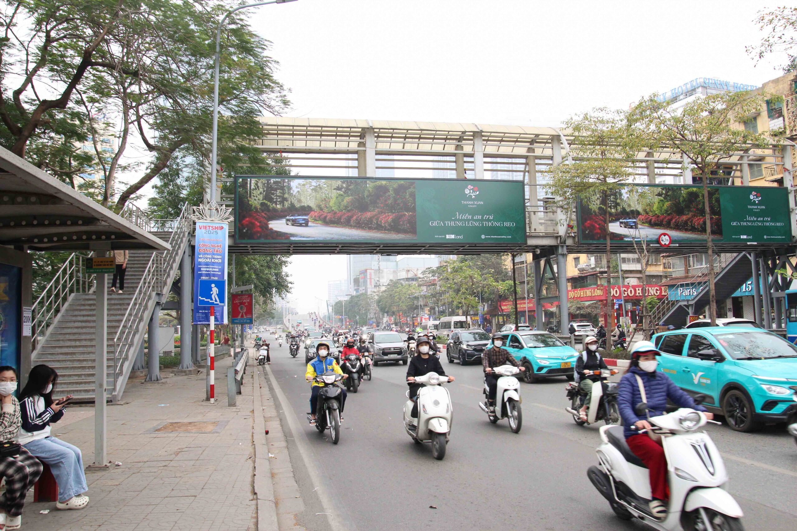 Ảnh xa hướng nhìn Nguyễn Chí Thanh đi Liễu Giai (NC)